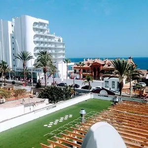 https://precioso-apartamento-frente-al-mar.1costadelsol.com