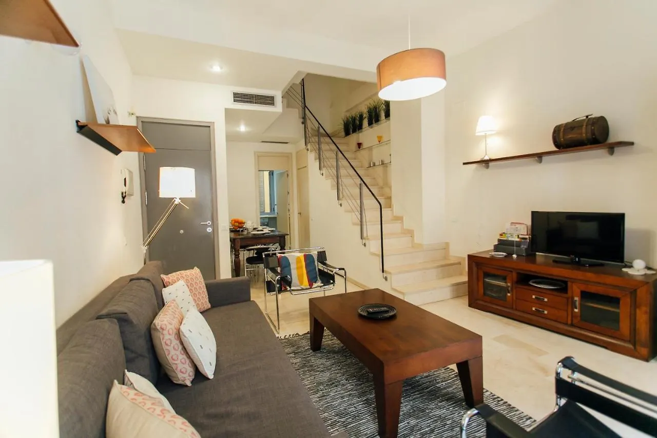 Apartamento Plaza del Buen Suceso  Sevilla 0*,  España